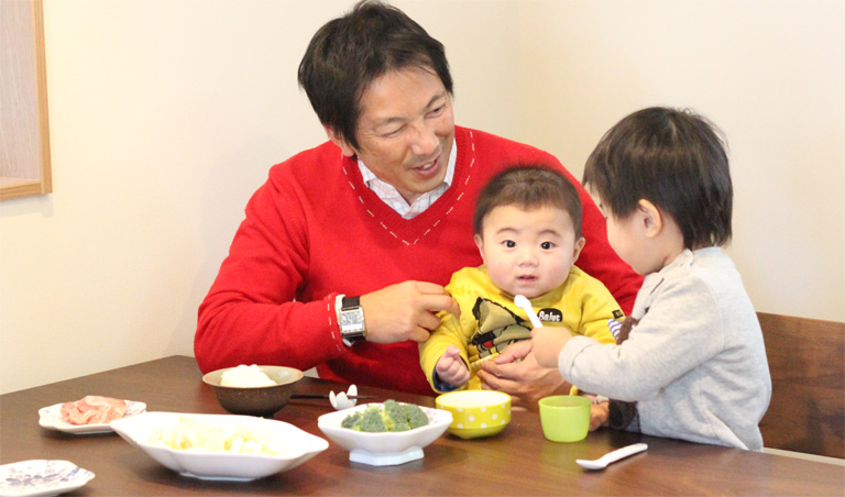 ヨシケイ：楽しい家族の食卓